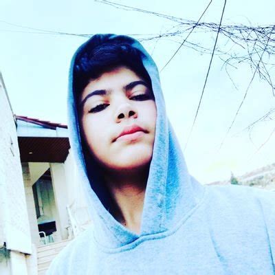 @laradiabla00 .